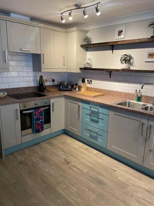 Seaside Modern Apartment 웨스트워드 호 외부 사진